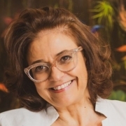 Márcia Santana Fernandes